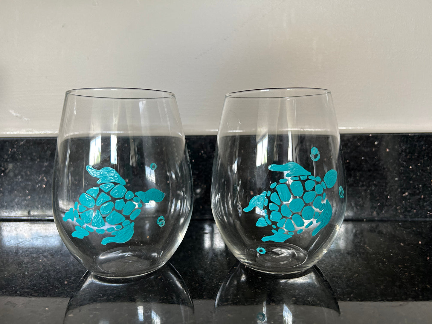 Sea Turtle Wine Glass | Ocean Stemless Wine Glass