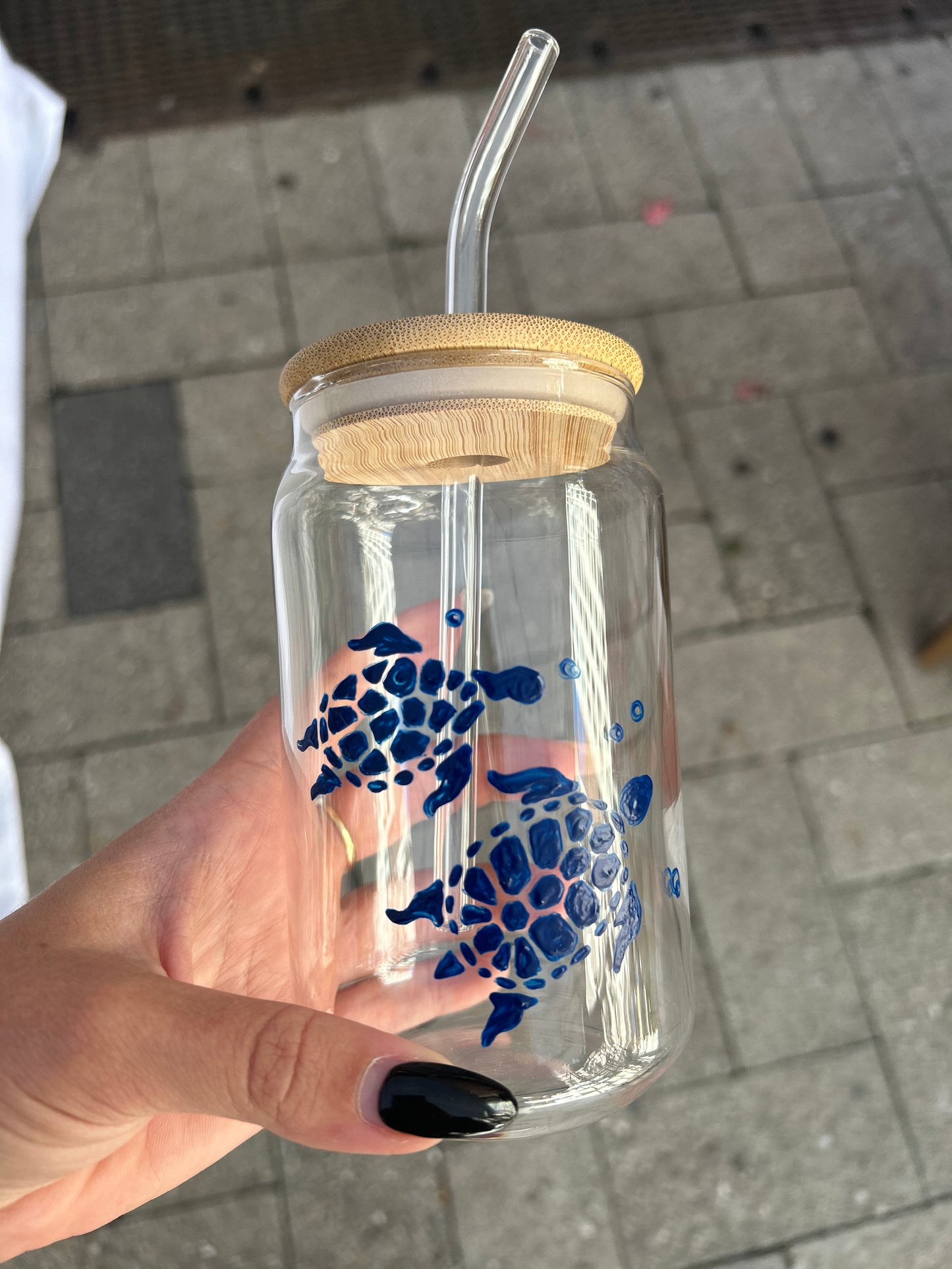 Dark Blue Sea Turtle Iced Coffee Glass with Bamboo Lid & Glass Straw