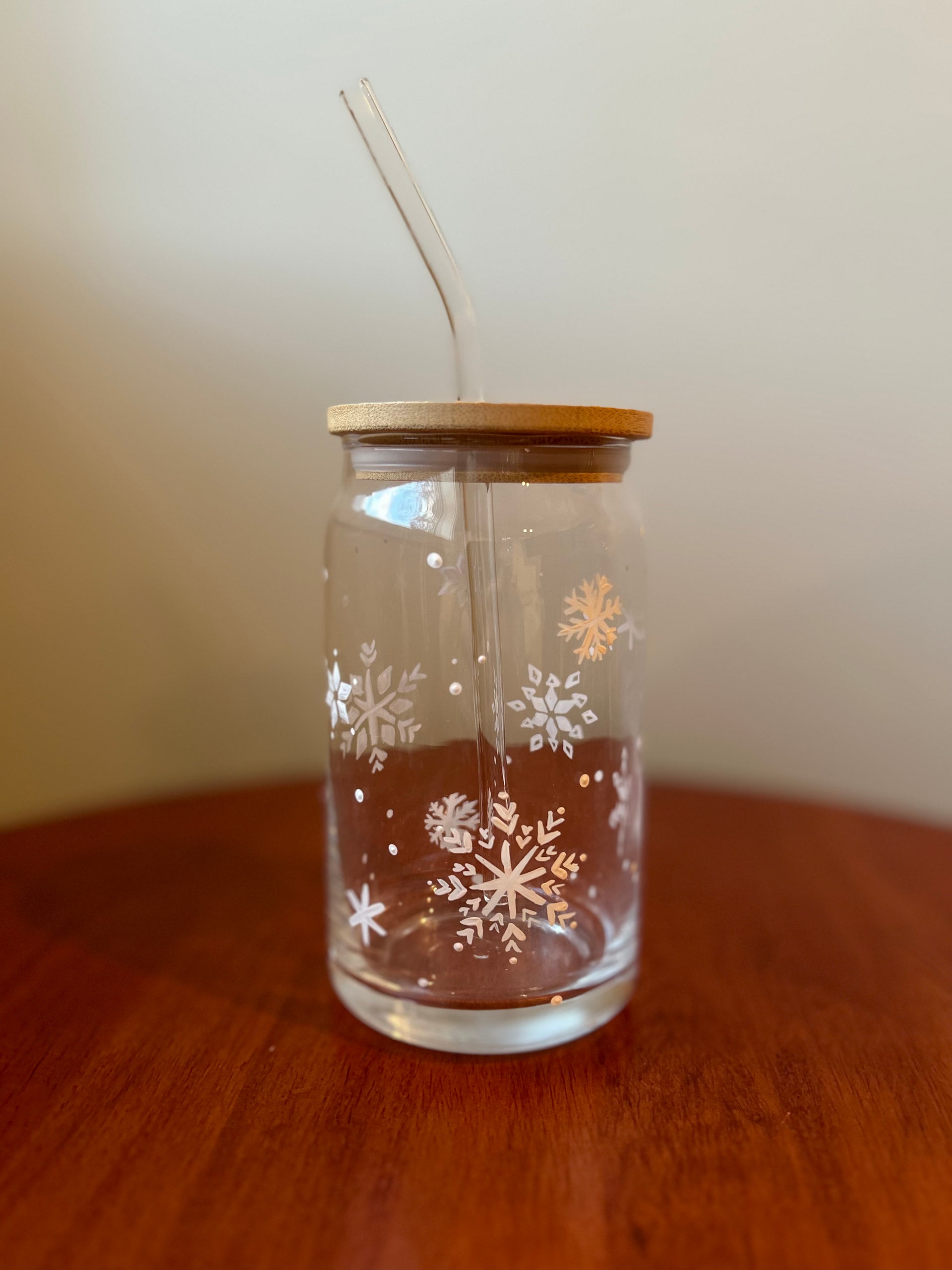 Snowflake Libbey Glass Tumbler | 16 oz | Glass Cup | Tumbler | Bamboo Lid &  Glass Straw | Iced Coffee Cup | Iced Drink Cup | Winter | Gift